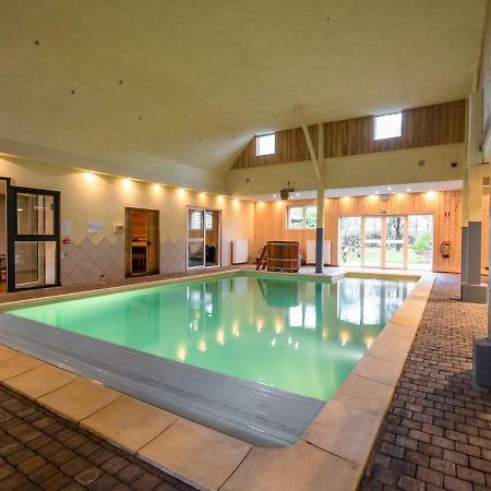 Modern Holiday Home In Sourbrodt With Private Pool Waimes Bagian luar foto